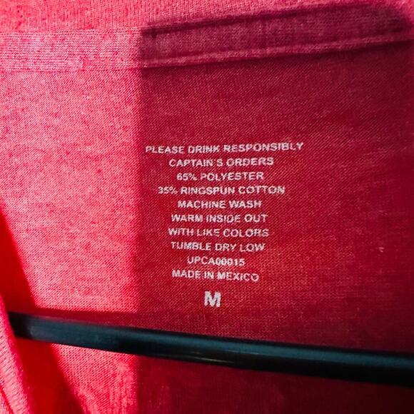 Captain Morgan Spiced Rum Red Crewneck Basic Tee Liquor Rep Size Medium - Picture 3 of 4